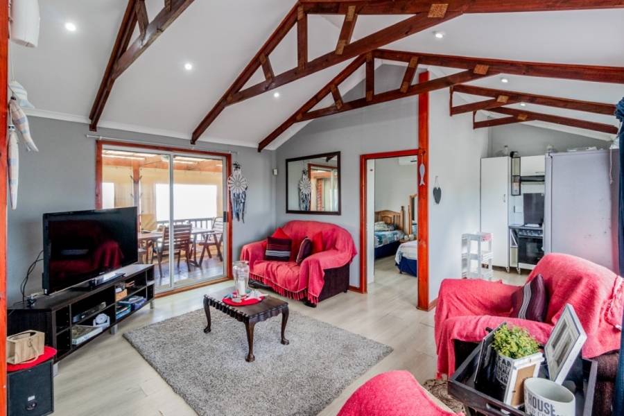 2 Bedroom Property for Sale in Kaysers Beach Eastern Cape